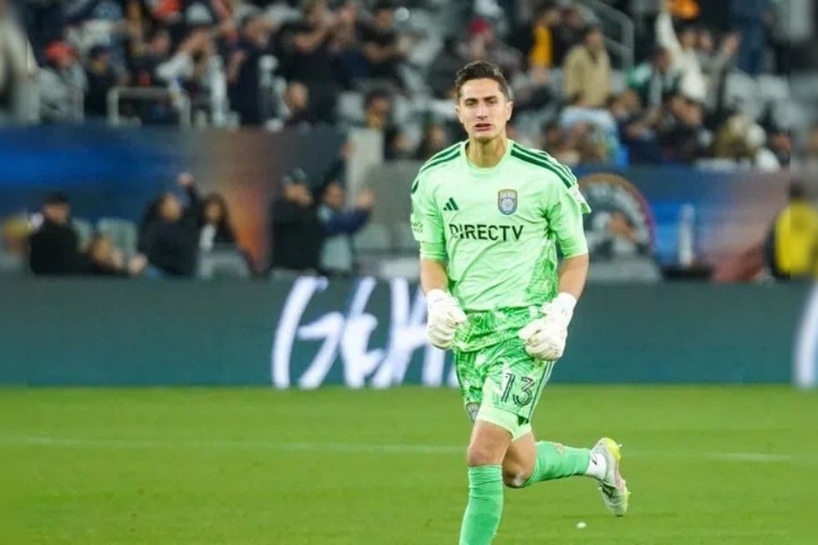 Pablo Sisniega Pumas