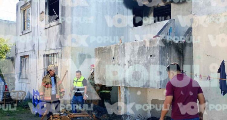 Personas desconocidas causan incendio en vivienda abandonada en fraccionamiento de Altamira, Tamaulipas