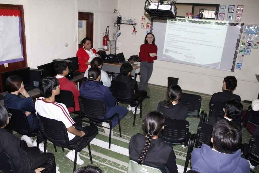 Prevención del Delito refuerza acciones contra la violencia en secundarias de Tampico, Tamaulipas