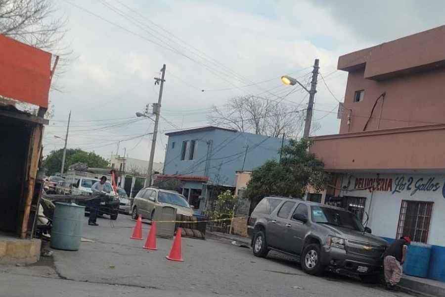 Protección Civil alerta por postes dañados en Tampico, Tamaulipas