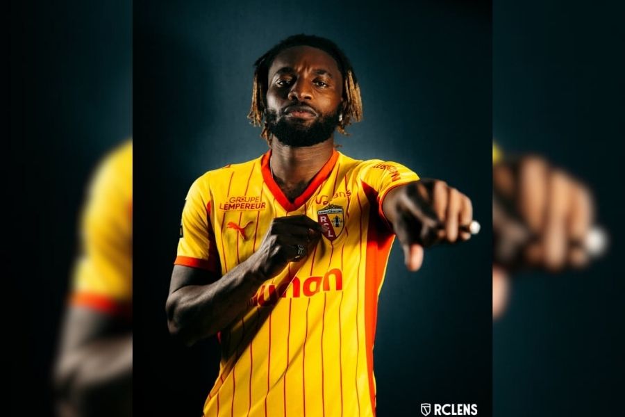 Saint-Maximin debut Lens