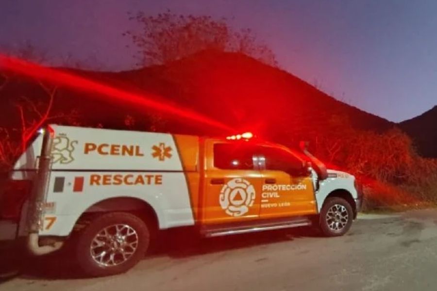 Senderista queda lesionada tras ataque de abejas en el Cerro del Chupón, Nuevo León