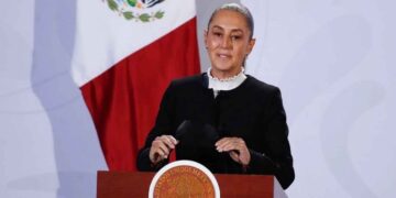 Sheinbaum confirma que México enviará víveres a Cuba mientras se resuelve la entrega de petróleo