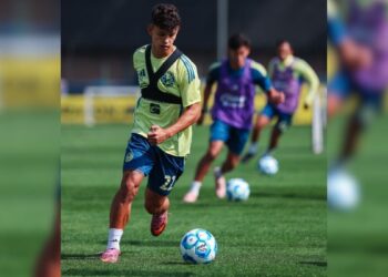 Thiago Espinosa lateral América