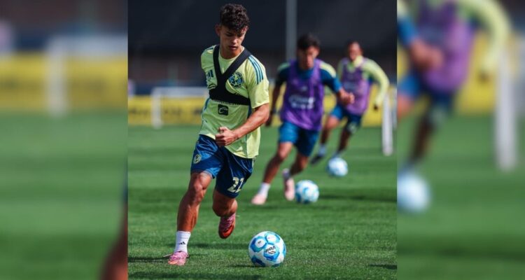 Thiago Espinosa lateral América