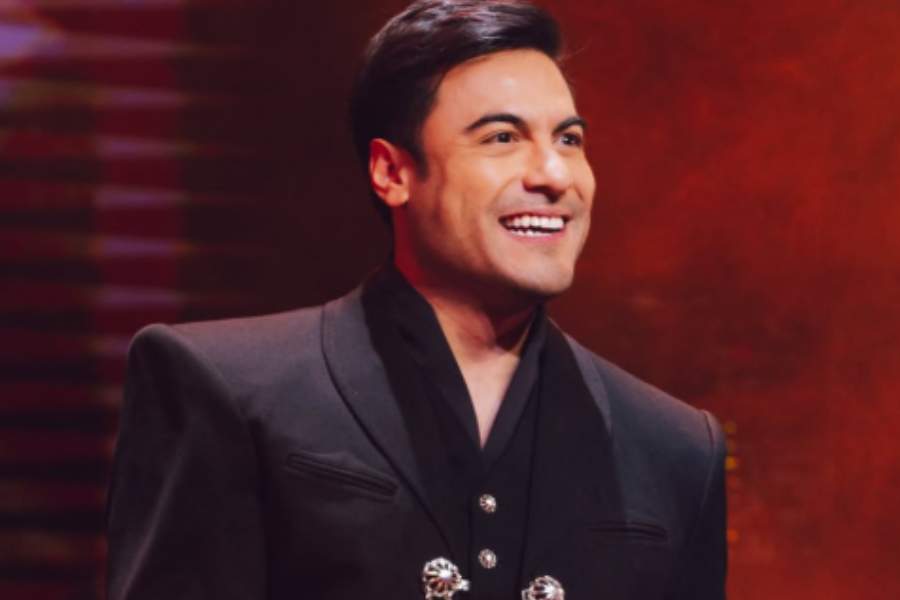 Toñita pone en duda relación de Carlos Rivera y Cynthia Rodríguez