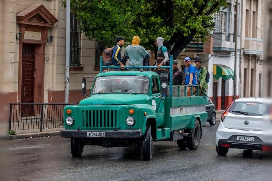 ayuda humanitaria México a Cuba