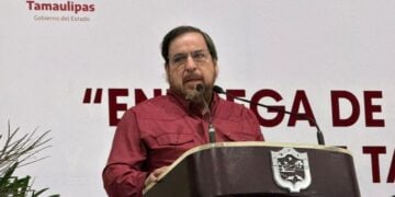 entrega de plazas maestros en Tamaulipas
