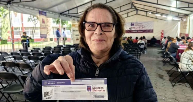 pago de la Pensión Mujeres Bienestar