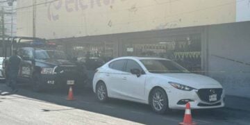 pareja Monterrey auto robado