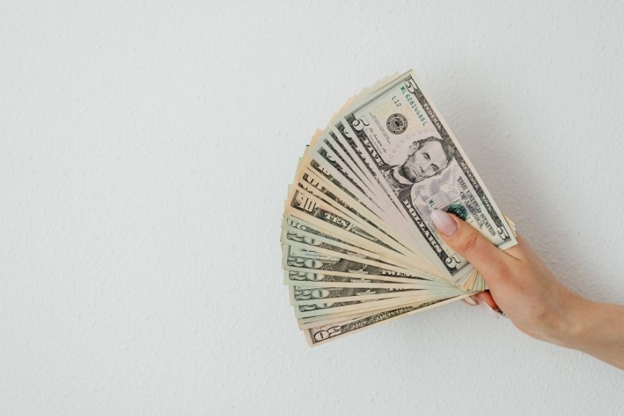 precio del dólar 6 de febrero
