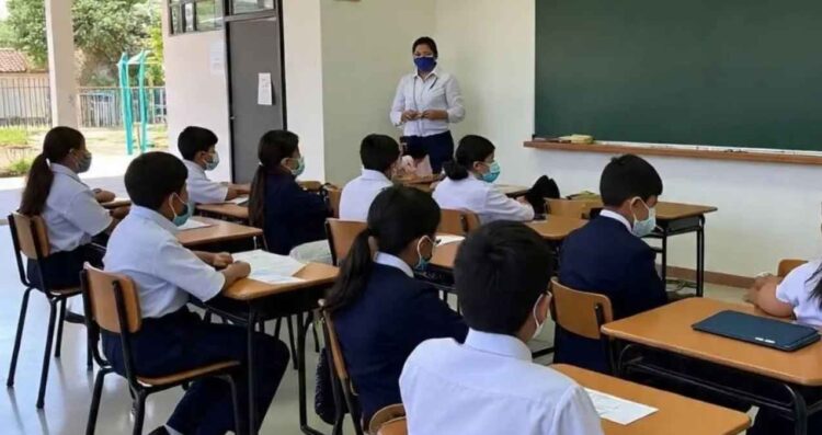 ¿Qué estados de México exigen cubrebocas en escuelas tras brote de sarampión?