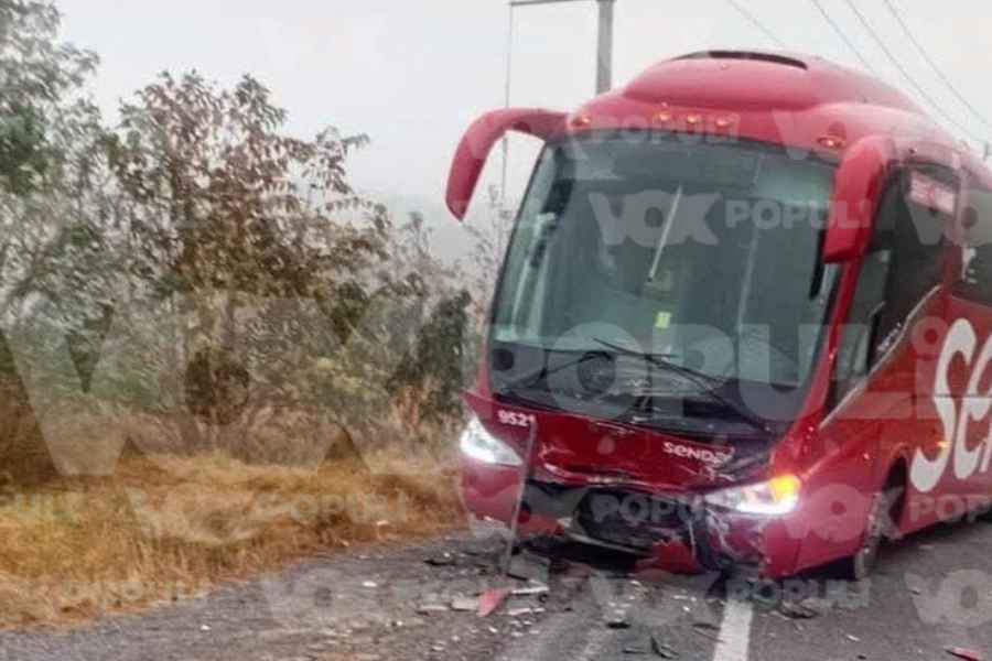 ¿Qué se sabe del fuerte choque entre camioneta y autobús que dejó lesionados en Llera, Tamaulipas