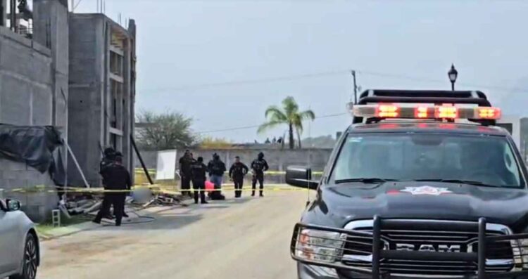 Albañil fallece al caer de un andamio en una obra en Allende, Nuevo León