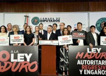 Alito Moreno frente opositor