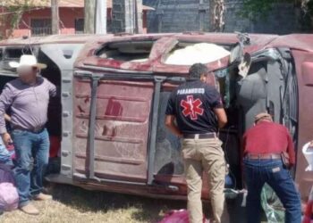 mujeres heridas volcadura carretera Ribereña