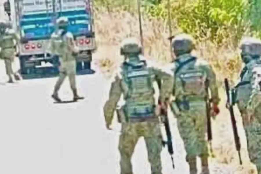 Ataque armado deja cuatro policías muertos y un herido en Escuinapa, Sinaloa