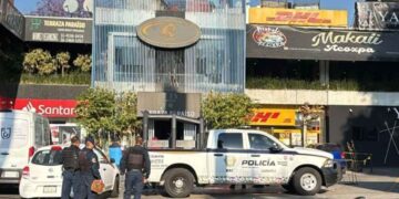 Ataque armado en bar deja un muerto y cuatro heridos en la Ciudad de México