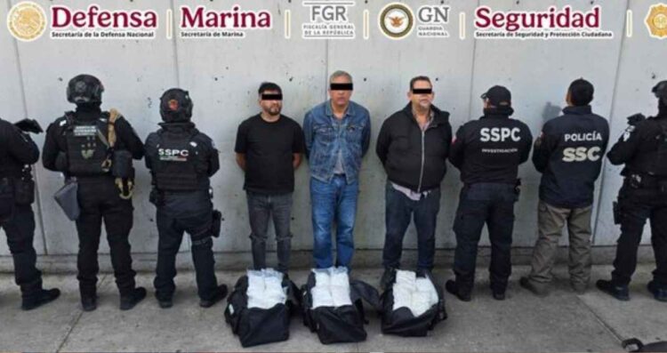 Caen tres integrantes de ‘Los Cabrera Sarabia’ con dosis de droga en la Ciudad de México