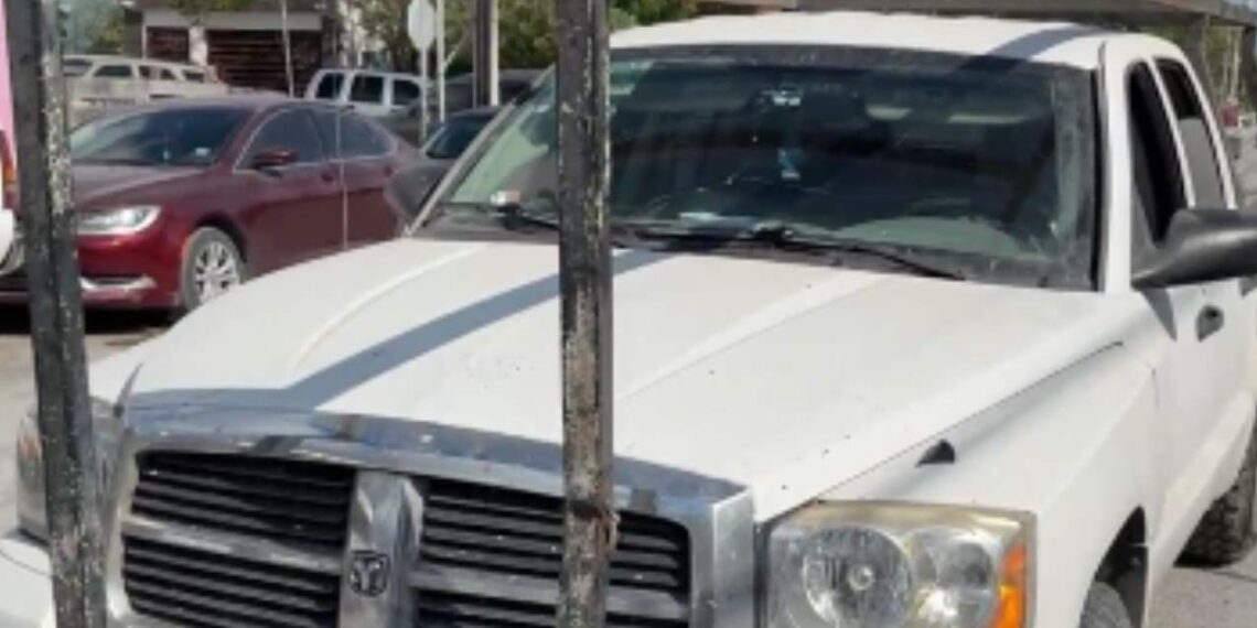 Camioneta se queda sin frenos y provoca choque en Matamoros