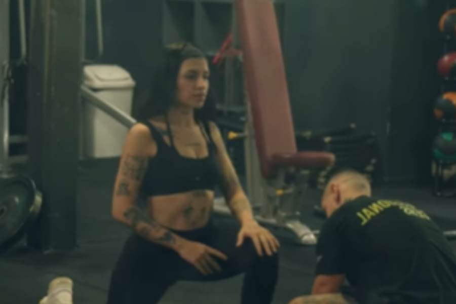 Cazzu debuta como modelo fitness y muestra su rutina de entrenamiento