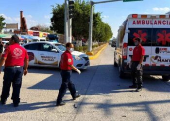 Choque de motociclistas IMSS
