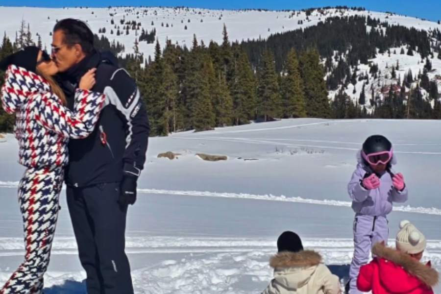 Claudia Álvarez y Billy Rovzar comparten nuevas fotos familiares en Vail