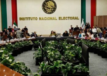 consejeros Plan B INE