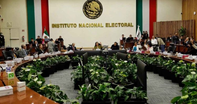 consejeros Plan B INE