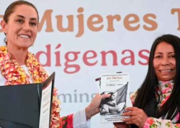 Desde Oaxaca, Sheinbaum plantea dedicar el año 2030 a las mujeres de México