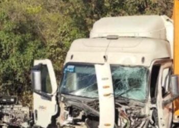 Dos tráileres colisionan en la carretera Rumbo Nuevo en Tamaulipas