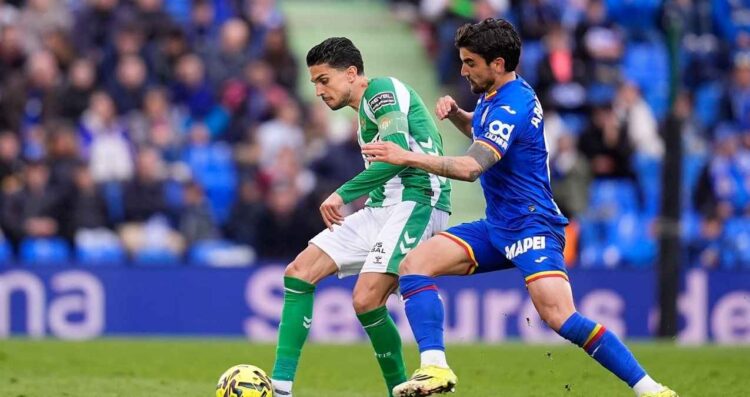 El Betis de Alfaro Fidalgo cae 2-0 ante el Getafe y se aleja de la Champions
