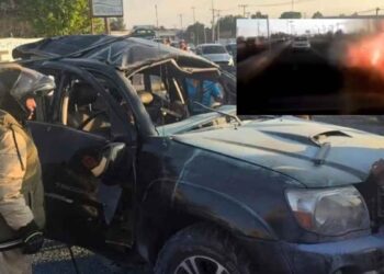 Explosión de camioneta en Tecámac, EDOMEX, deja dos muertos; así fue el momento
