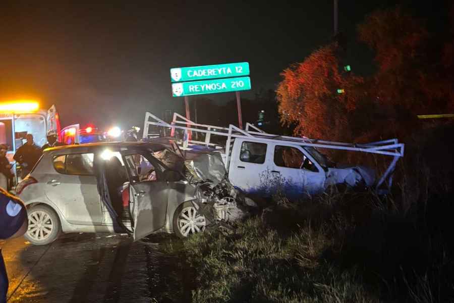 Fatal choque frontal en la carretera Cadereyta-Allende deja una mujer sin vida
