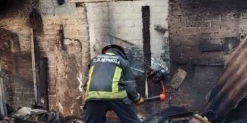 Fuerte incendio en vivienda deja dos personas muertas en Tlalnepantla, Estado de México