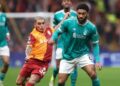 Galatasaray vence 1-0 al Liverpool y toma ventaja en los octavos de final de la Champions League