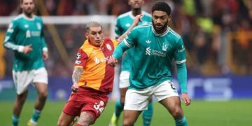 Galatasaray vence 1-0 al Liverpool y toma ventaja en los octavos de final de la Champions League