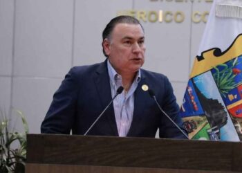 Gerardo Peña pide acción ante el riesgo del gusano barrenador en perros de Tamaulipas