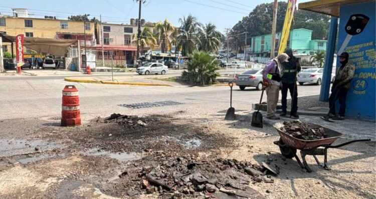 Gobierno de Tampico trabajos de bacheo