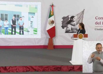 Infonavit y Conavi entregan 42 Viviendas del Bienestar a derechohabientes en Tamaulipas