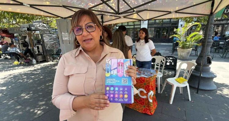 Instalan módulos de orientación para turistas en Tampico, Tamaulipas