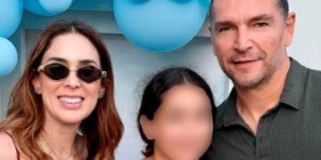 Jacqueline Bracamontes y Martín Fuentes celebran el cumpleaños de su hija Jacky