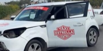Joven taxista se estrella contra un poste en Matamoros, Tamaulipas