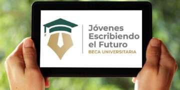 _Jóvenes Escribiendo el Futuro abril
