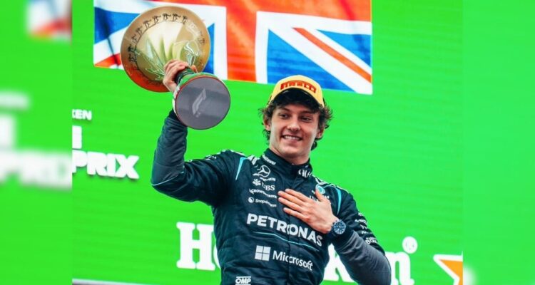 Kimi Antonelli gana en China