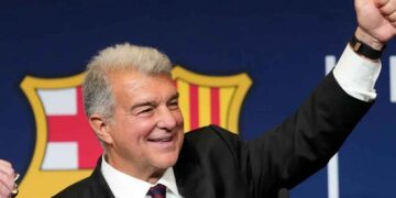 Laporta confirma la renovación de Hansi Flick con el Barcelona