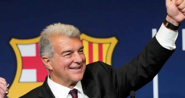 Laporta confirma la renovación de Hansi Flick con el Barcelona