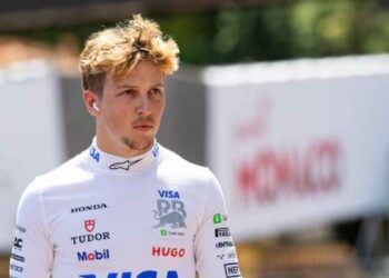 Liam Lawson minimiza su rivalidad con Sergio Pérez en la Fórmula 1