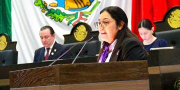 Lucero Deosdady lleva al Congreso de Tamaulipas propuesta para proteger a las mujeres del sector salud