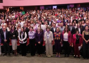 En el marco del 8M, María de Villarreal impulsa una sociedad basada en respeto e igualdad sustantiva